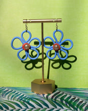 Load image into Gallery viewer, Palawan Flowers (periwinkle)