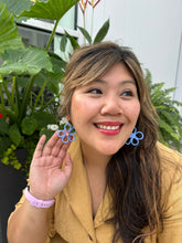 Load image into Gallery viewer, Palawan Flowers (periwinkle)