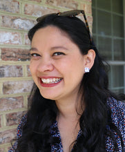 Load image into Gallery viewer, Madrid - Pinwheel Clay