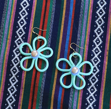 Load image into Gallery viewer, Palawan Flowers (mint)