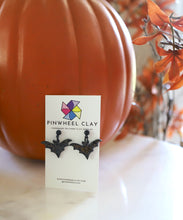 Load image into Gallery viewer, Fall Bats - head