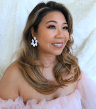 Load image into Gallery viewer, Wedding Bouquet