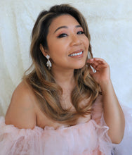 Load image into Gallery viewer, Wedding Dance