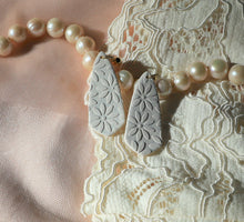 Load image into Gallery viewer, Wedding Lace