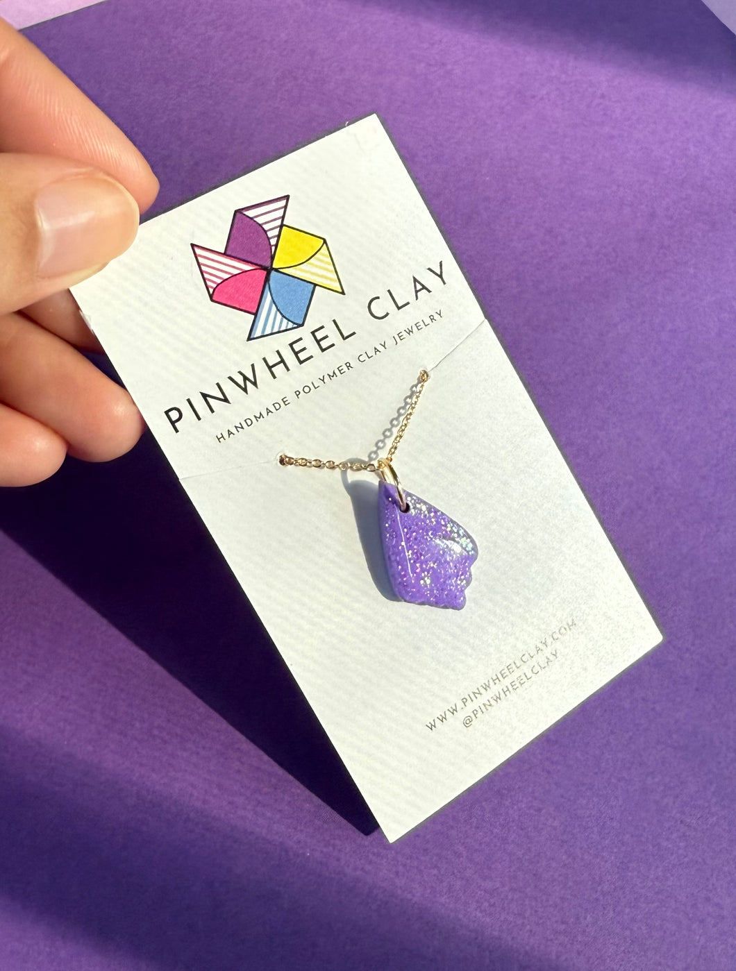 Necklace - purple glitter small fan