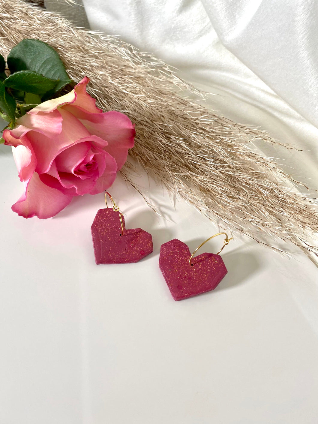 Valentine's Geo Heart (glitter pink hoops)