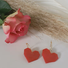 Load image into Gallery viewer, Valentine&#39;s Geo Heart (pink shimmer hoops)
