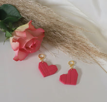 Load image into Gallery viewer, Valentine&#39;s Geo Heart (pink tile huggies)
