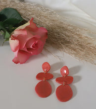 Load image into Gallery viewer, Valentine&#39;s Pebble Dangles (pink shimmer)
